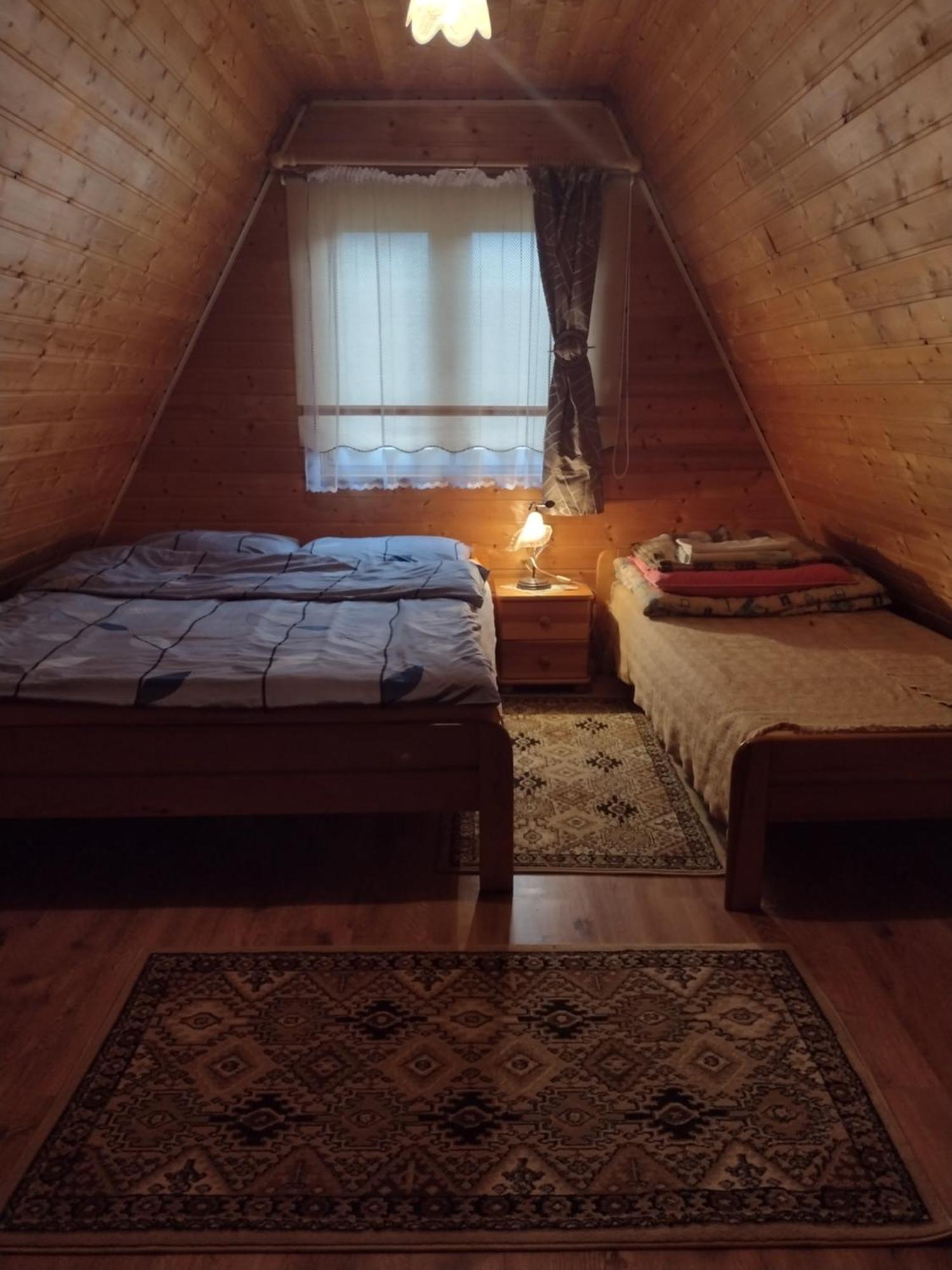 Domki Pod Skalka Baligród Esterno foto