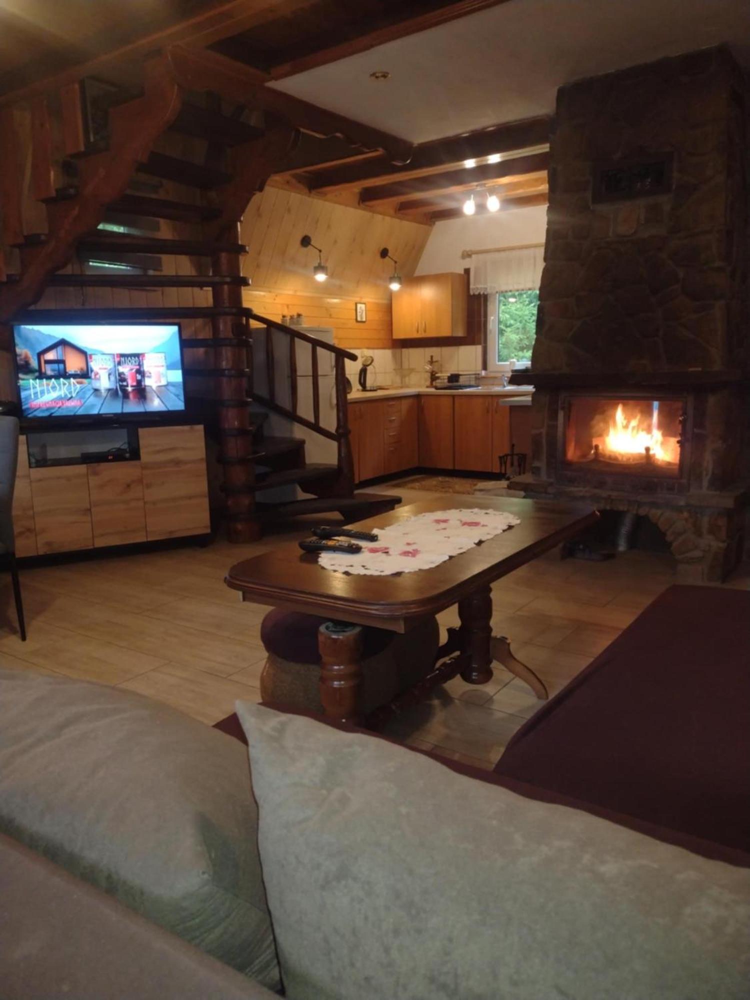 Domki Pod Skalka Baligród Esterno foto